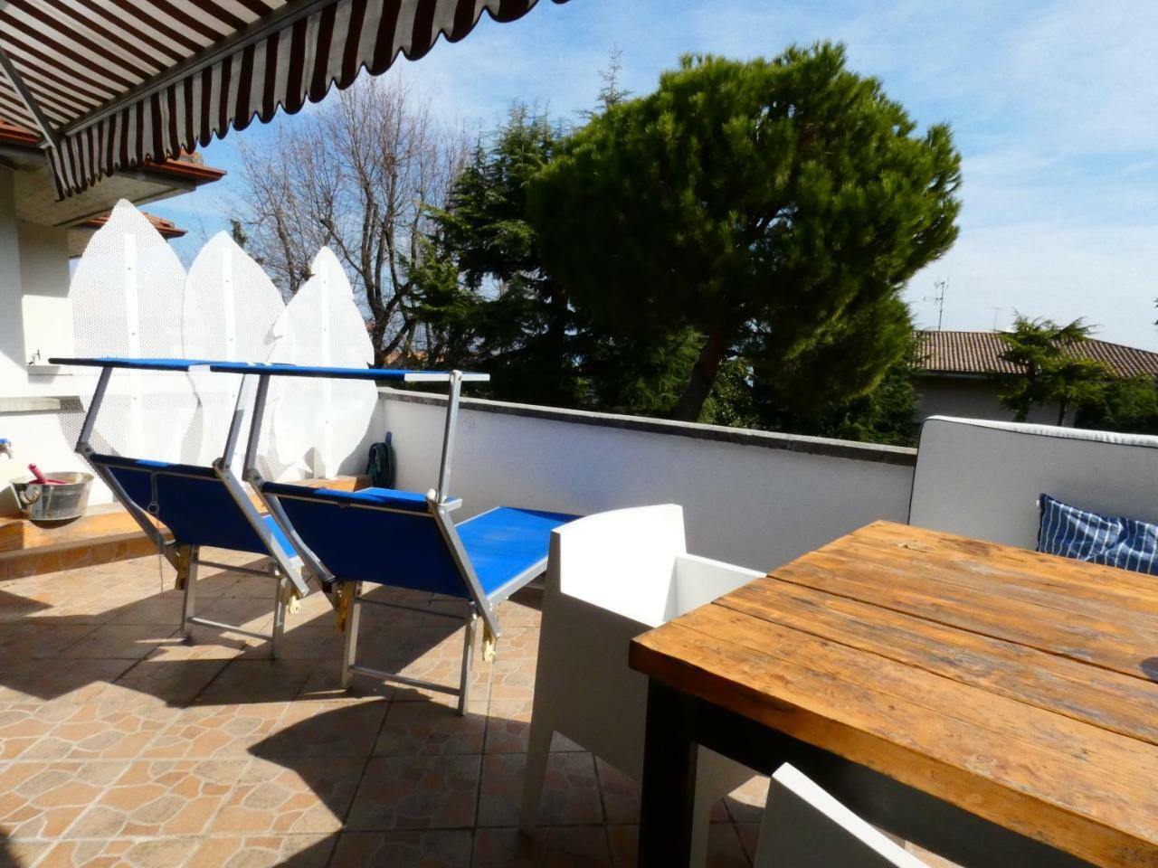 Penthouse Sirmione Close The Lake Exterior foto